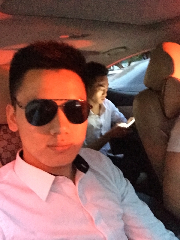 哎迩的第一张照片--新乡相亲服务中心