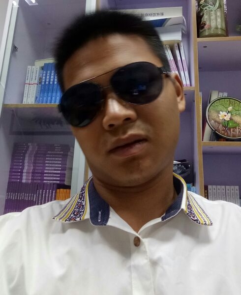 狼行天下的第一张照片--新乡相亲服务中心