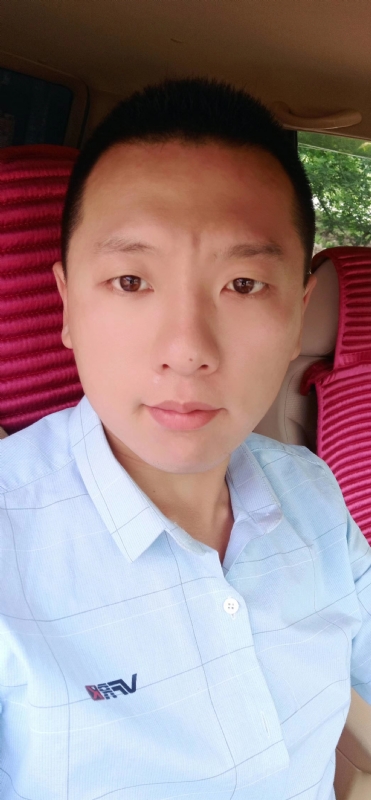 霄上的第一张照片--新乡相亲服务中心