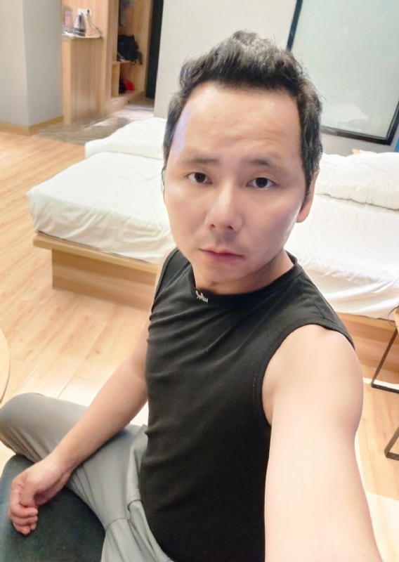 爱远的要命的第一张照片--新乡相亲服务中心