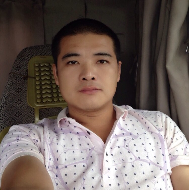 逍遥驾车人的第一张照片--新乡相亲服务中心