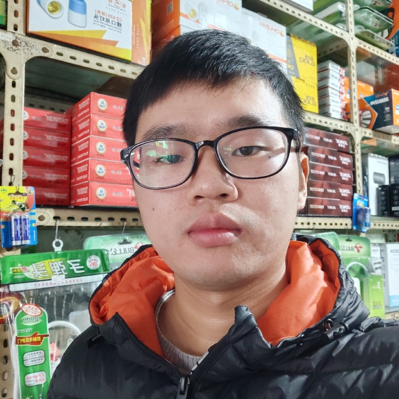 邱先生的第一张照片--新乡相亲服务中心