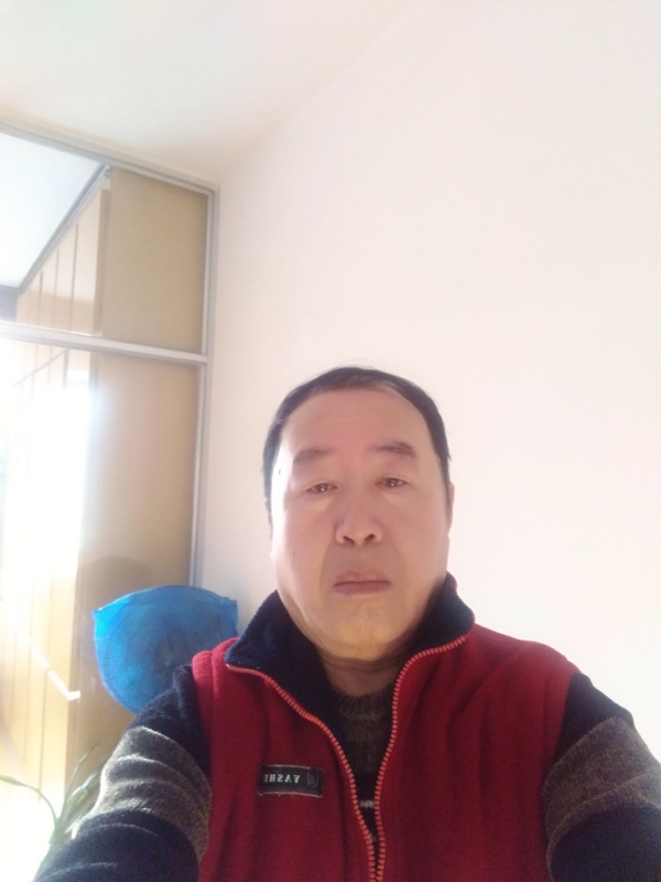 快乐的第一张照片--新乡相亲服务中心