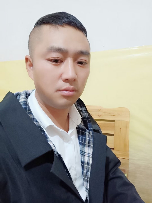 小天的第一张照片--新乡相亲服务中心