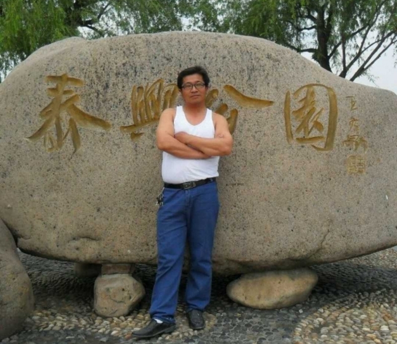 黑哥的第一张照片--新乡相亲服务中心