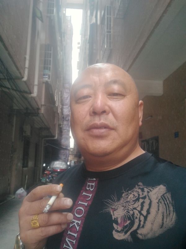 人在TA乡的第一张照片--新乡相亲服务中心