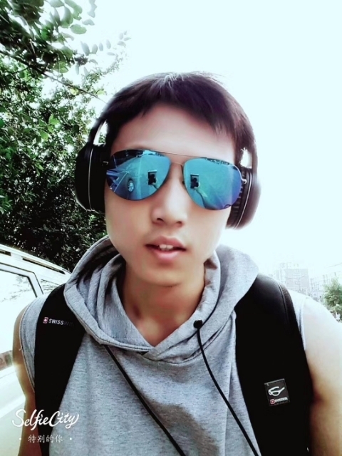 失意的人的第一张照片--新乡相亲服务中心