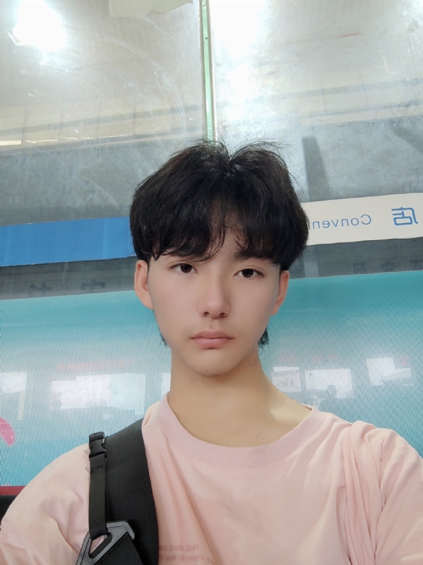 钱嘉豪的第二张照片--新乡相亲服务中心