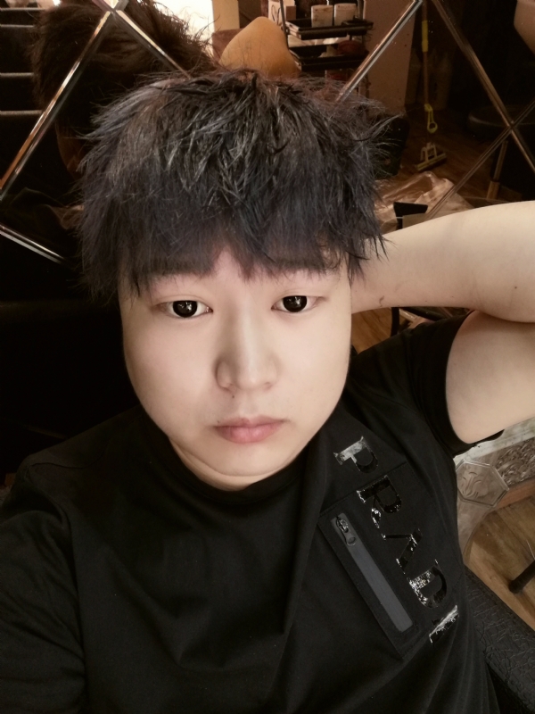 夜微凉的第二张照片--新乡相亲服务中心