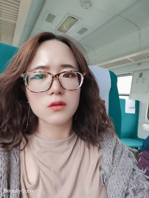 云烟成雨的第一张照片--新乡相亲服务中心