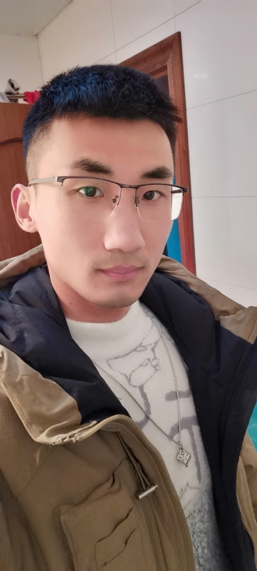 闯红灯吐泡泡的第二张照片--新乡相亲服务中心