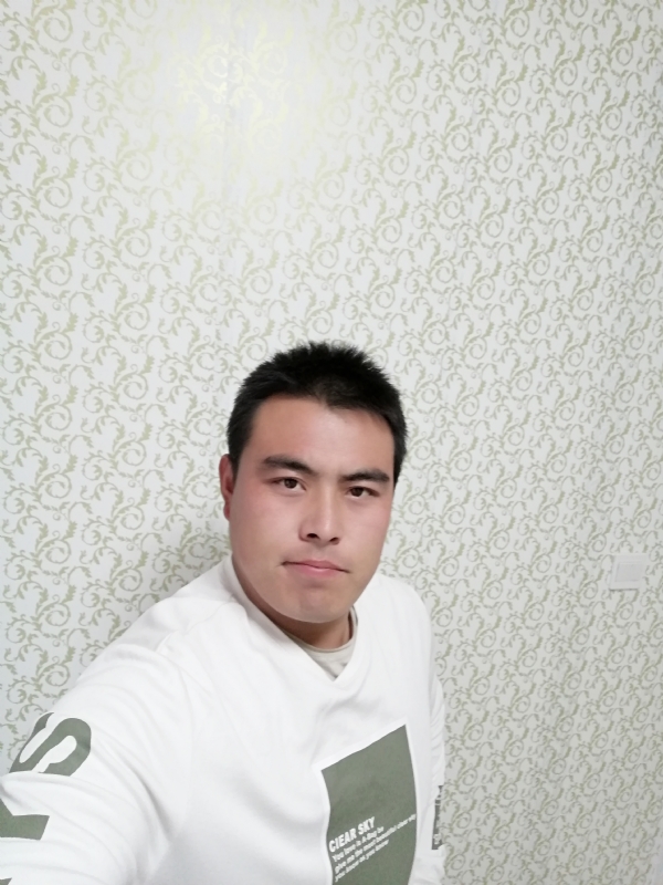 看草莓在跳舞的第一张照片--新乡相亲服务中心