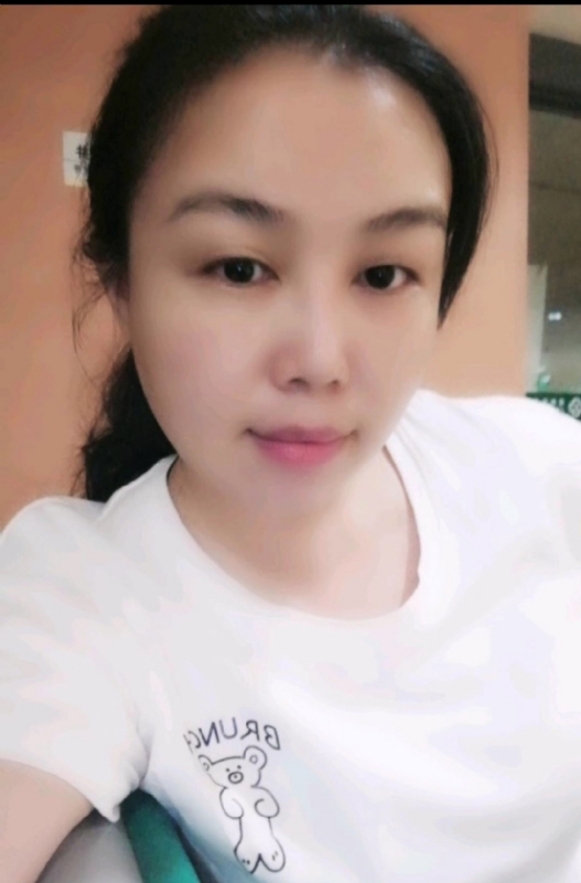 淡淡的云的第一张照片--新乡相亲服务中心