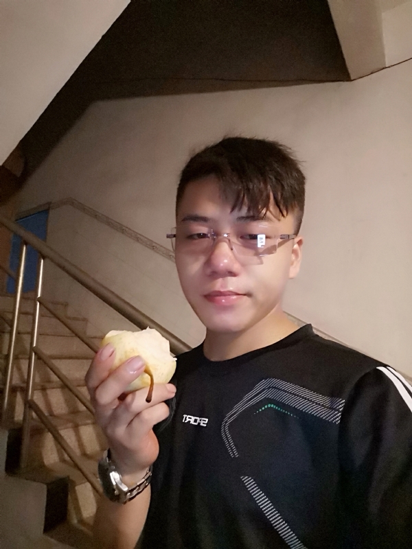 路过的第三张照片--新乡相亲服务中心