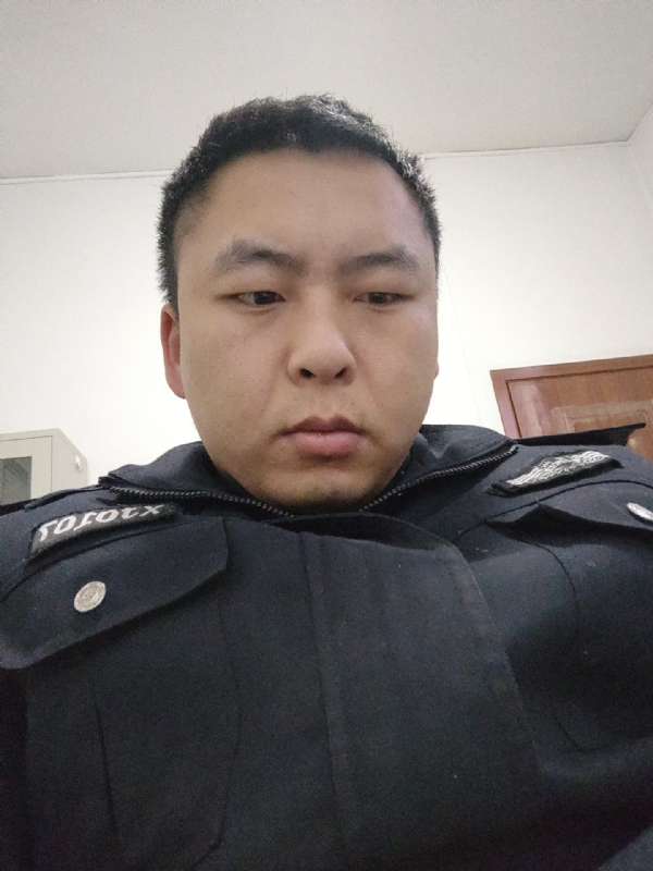 好纠结的第二张照片--新乡相亲服务中心