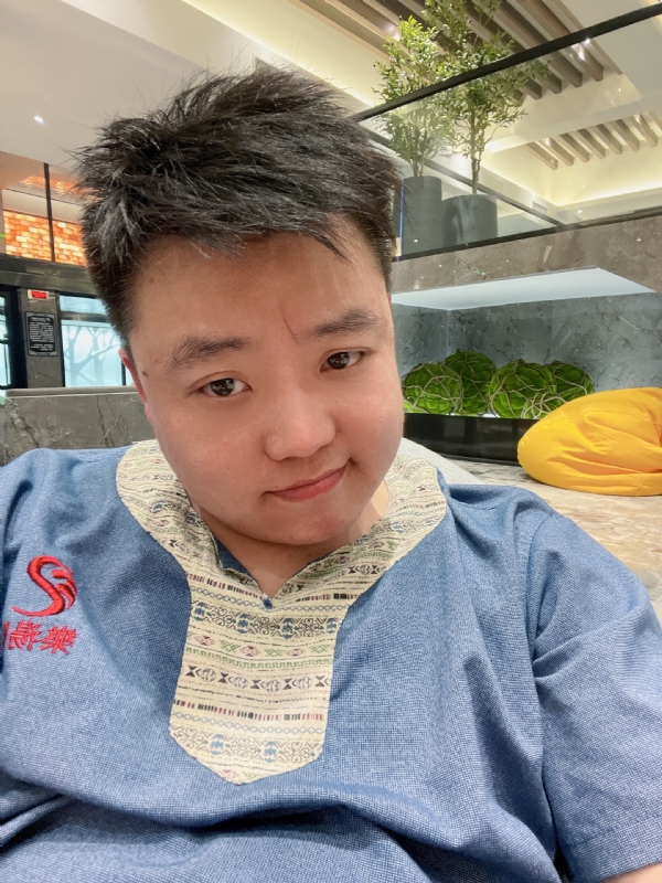 小恶魔的第一张照片--新乡相亲服务中心