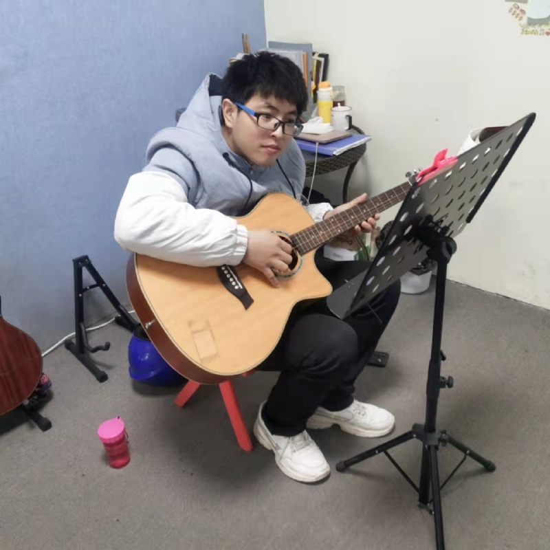 连城诀的第一张照片--新乡相亲服务中心