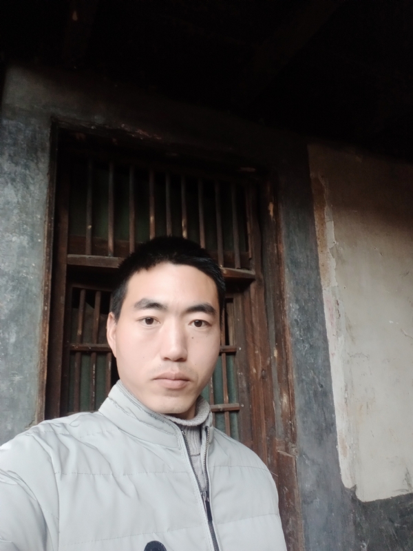 嫁与娶的第一张照片--新乡相亲服务中心