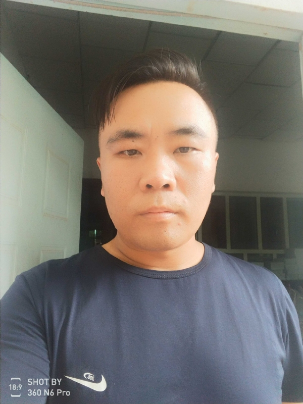 云的第一张照片--新乡相亲服务中心