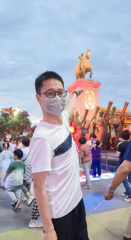 一休哥的第一张照片--新乡相亲服务中心