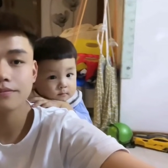 嘻嘻嘻的第一张照片--新乡相亲服务中心