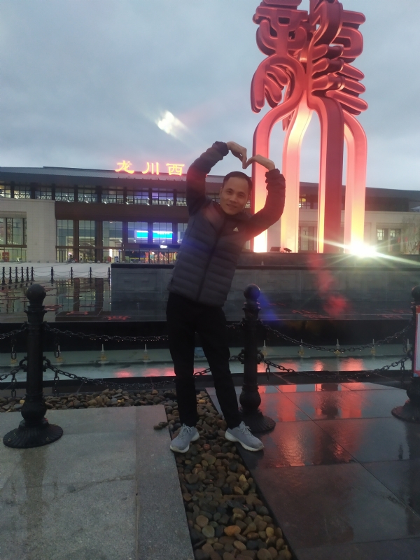 只为遇见你的第一张照片--新乡相亲服务中心