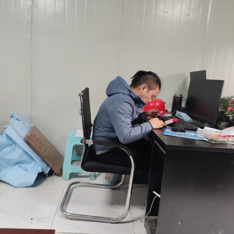 太空舱的第一张照片--新乡相亲服务中心