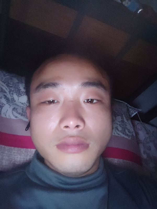 偏爱的第一张照片--新乡相亲服务中心