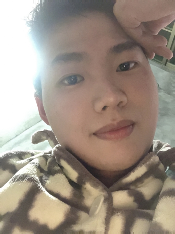 她的第四张照片--新乡相亲服务中心