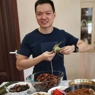 天蓝色的青的第一张照片--新乡相亲服务中心