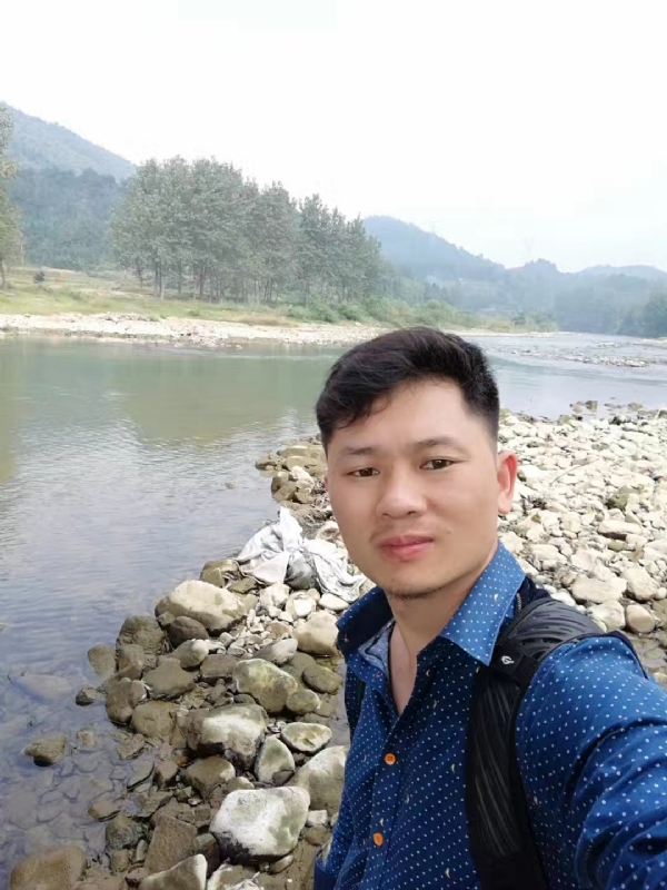 未来可期的第一张照片--新乡相亲服务中心