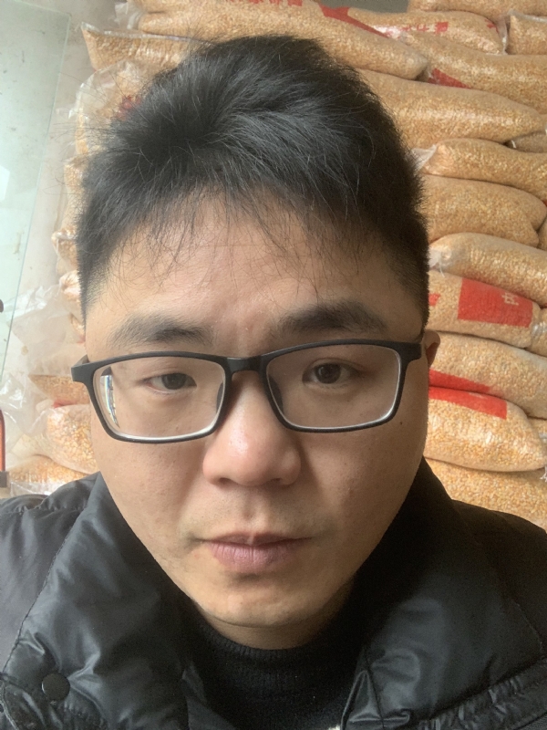 轩宇的第一张照片--新乡相亲服务中心