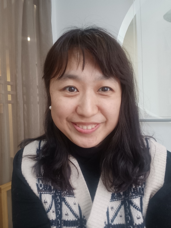 映日荷花的第一张照片--新乡相亲服务中心