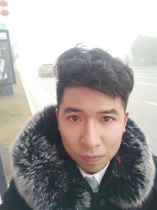 开心快乐每一天的第一张照片--新乡相亲服务中心