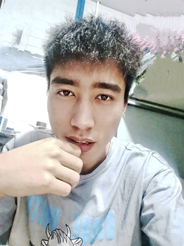 未来可期的第二张照片--新乡相亲服务中心