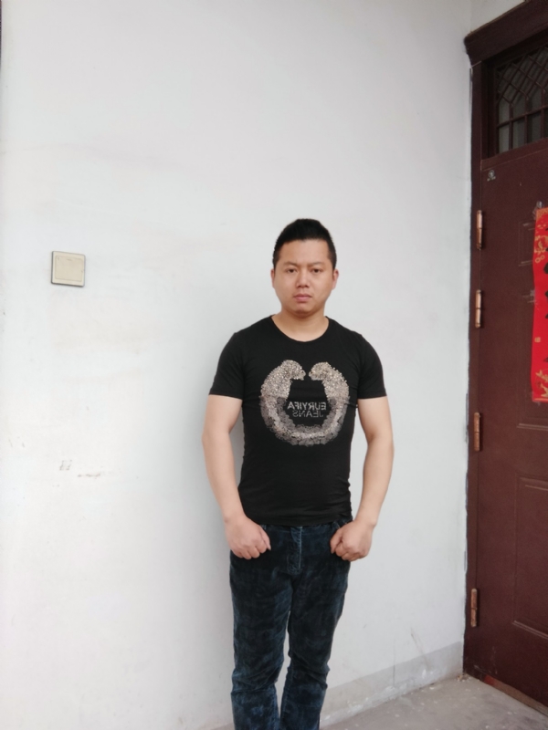 萧萧的第一张照片--新乡相亲服务中心