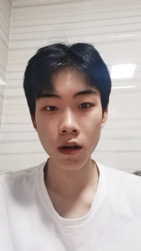 嘿的第二张照片--新乡相亲服务中心