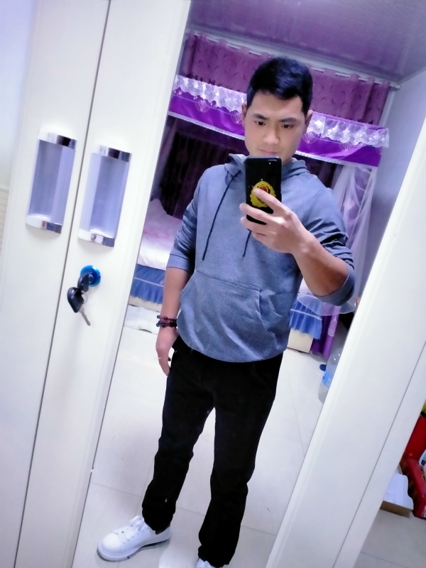 空心的第一张照片--新乡相亲服务中心