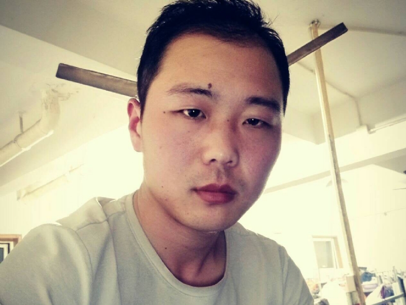 听听那冷雨的第一张照片--新乡相亲服务中心