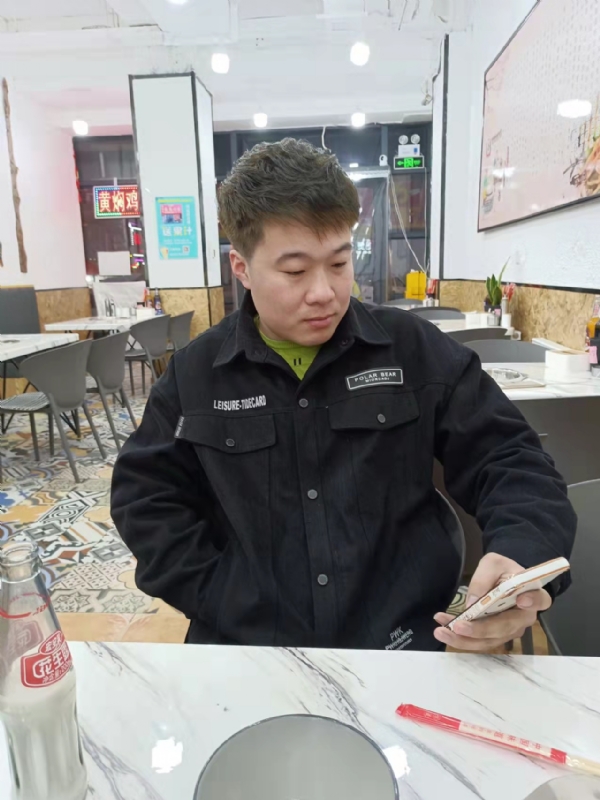 HF的第一张照片--新乡相亲服务中心