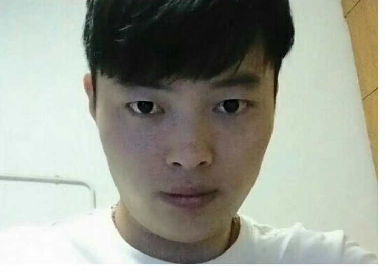 小张哥哥的第一张照片--新乡相亲服务中心