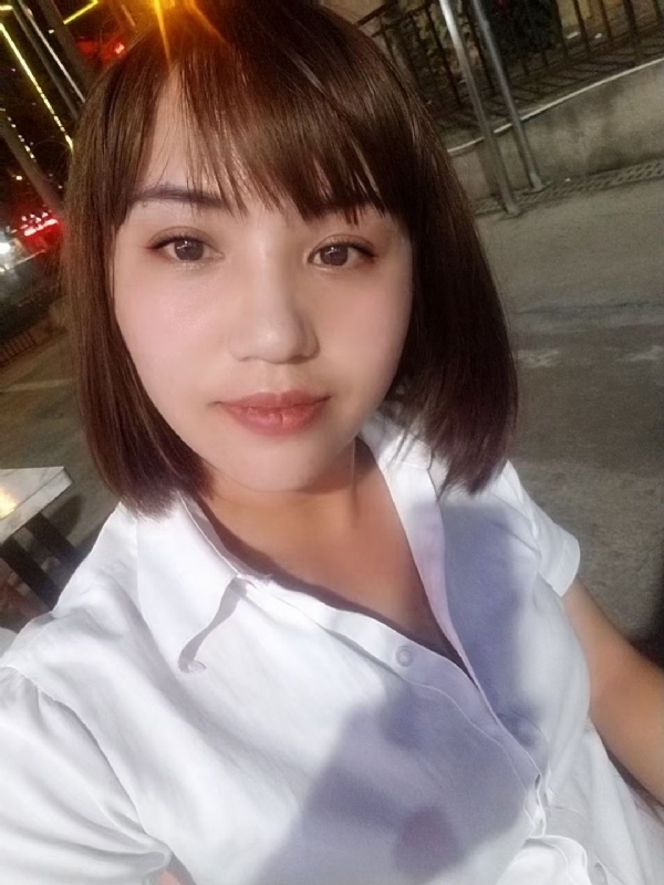 CC的第二张照片--新乡相亲服务中心