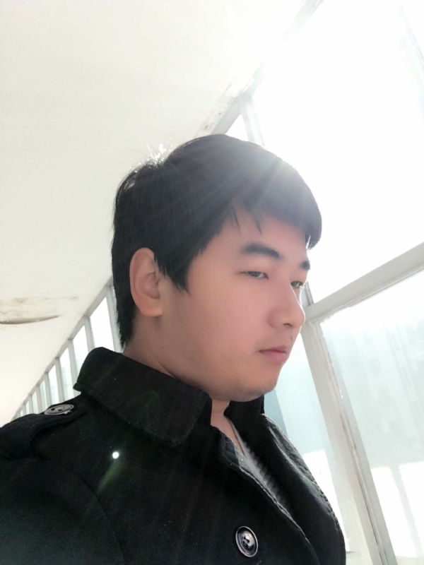 殷勤的王子的第四张照片--新乡相亲服务中心