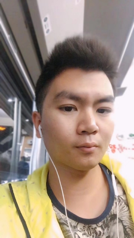 瑞泽的第一张照片--新乡相亲服务中心