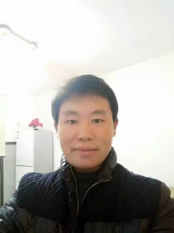 擎天柱的第一张照片--新乡相亲服务中心