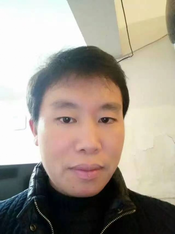 擎天柱的第三张照片--新乡相亲服务中心