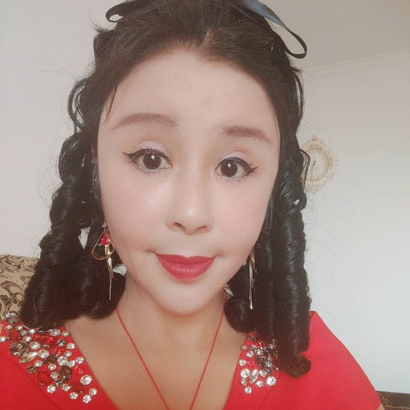 追光的第二张照片--新乡相亲服务中心