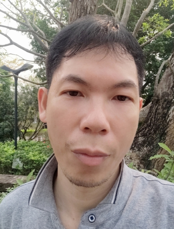 漂浮的云的第一张照片--新乡相亲服务中心