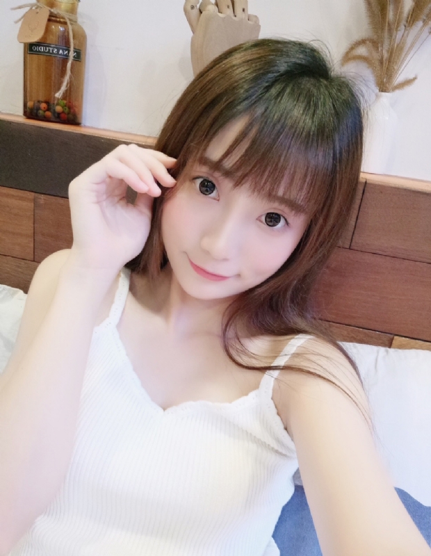 周悦的第四张照片--新乡相亲服务中心