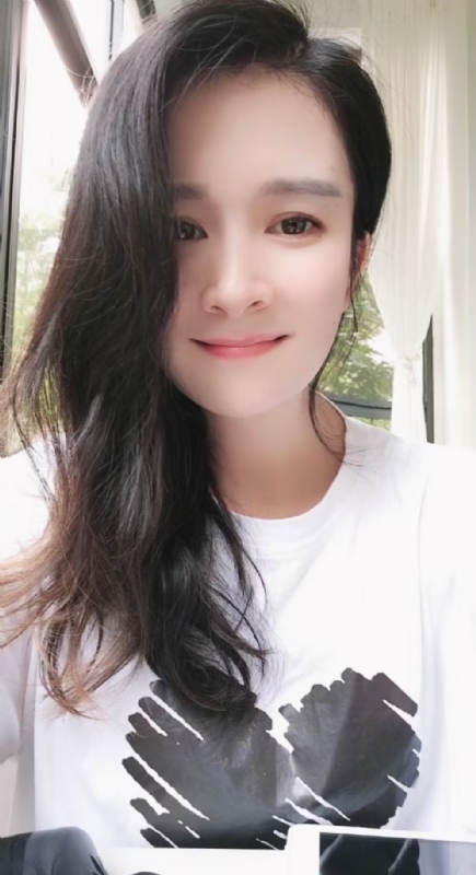 晨曦的第一张照片--新乡相亲服务中心